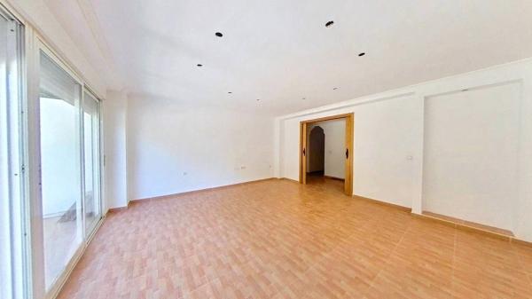Venta de piso en Piso en San Blas, Alicante / Alacant, Alicante / Alacant
 photo 4