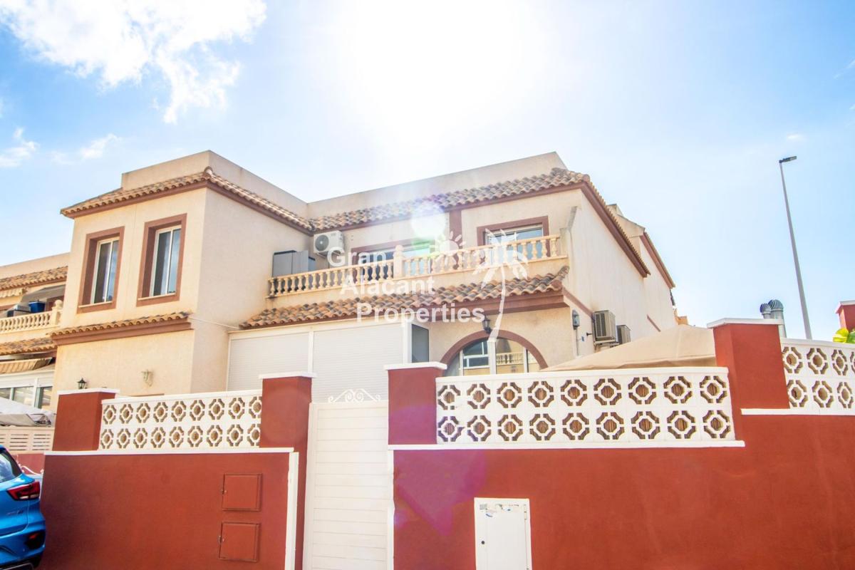 Продажа пентхауса на Ático en Calle de Creta, Monte y Mar, Gran Alacant, Гран-Алакант photo 1