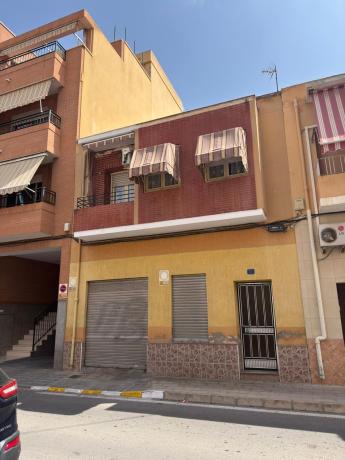 Chalet adosado en Calle Ceuta, San Blas, Alicante / Alacant photo 1