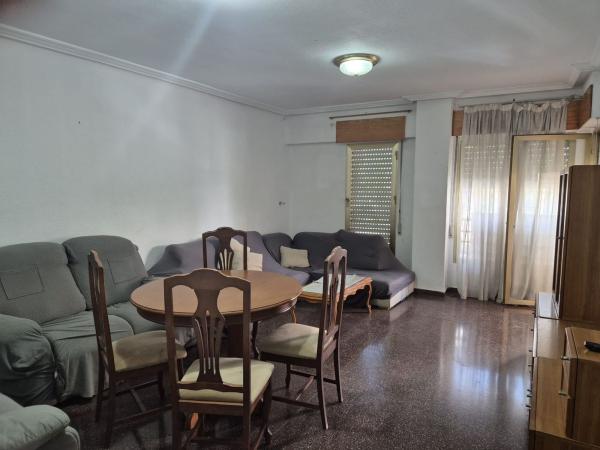Продажа квартиры на Piso en Calle Luis Llorente, 34, Pont Nou-Corazón de Jesús, Elche / Elx, Эльче / Эльх
thumbnail 2