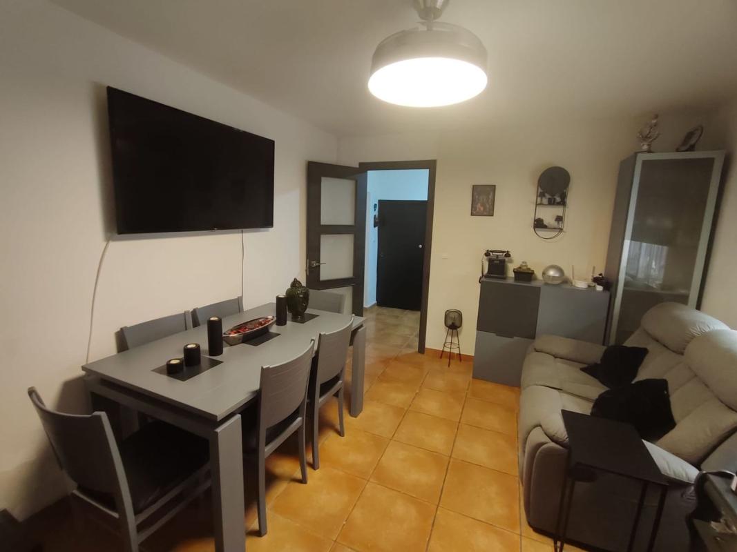 Недвижимость на продажу и в аренду в Испании photo 1