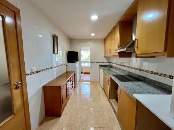 Продажа квартиры на Piso en Torrellano, Elche / Elx, Эльче / Эльх
thumbnail 3