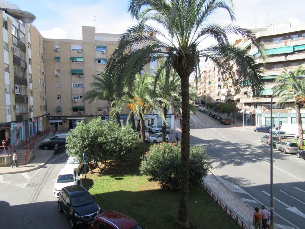 Sale of apartment in Piso en Glorieta de Tomás Ramírez, Campoamor, Alicante / Alacant, Alicante
photo 1