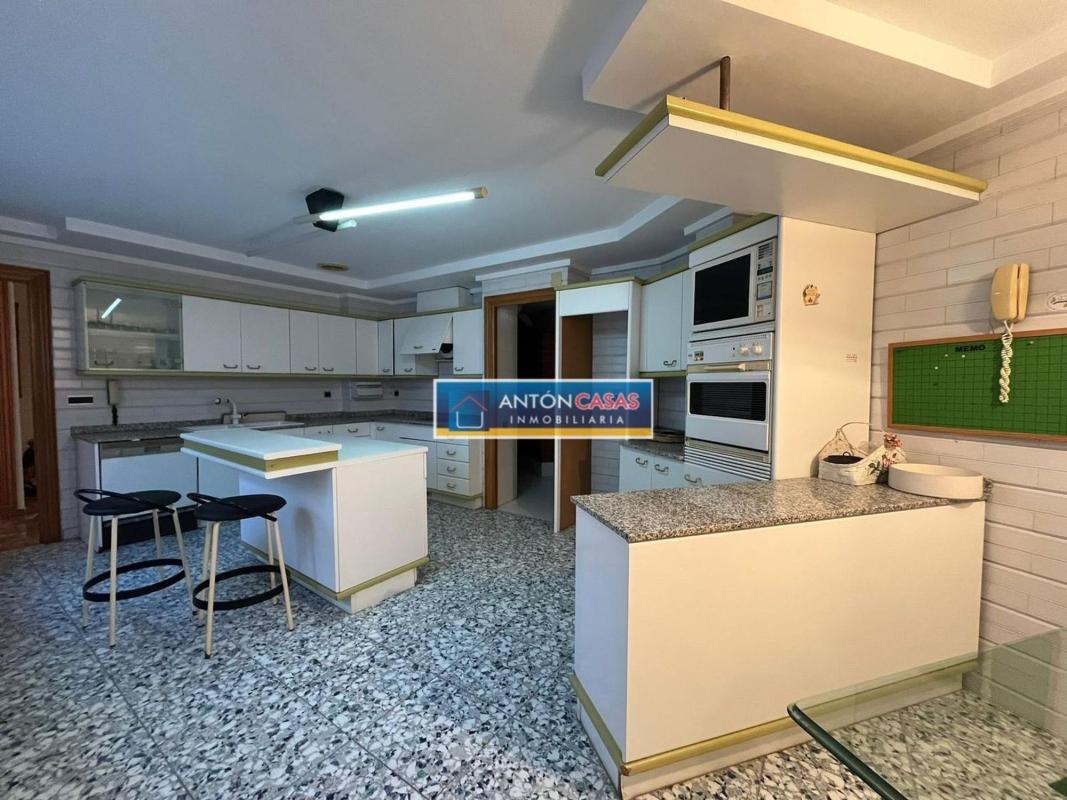 Penthouse sale in Ático en Centro, Elda, Elda photo 2