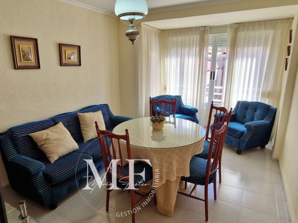 Venta de piso en Piso en Calle Bazán, 15, Centro Tradicional, Alicante / Alacant, Alicante / Alacant
 photo 1