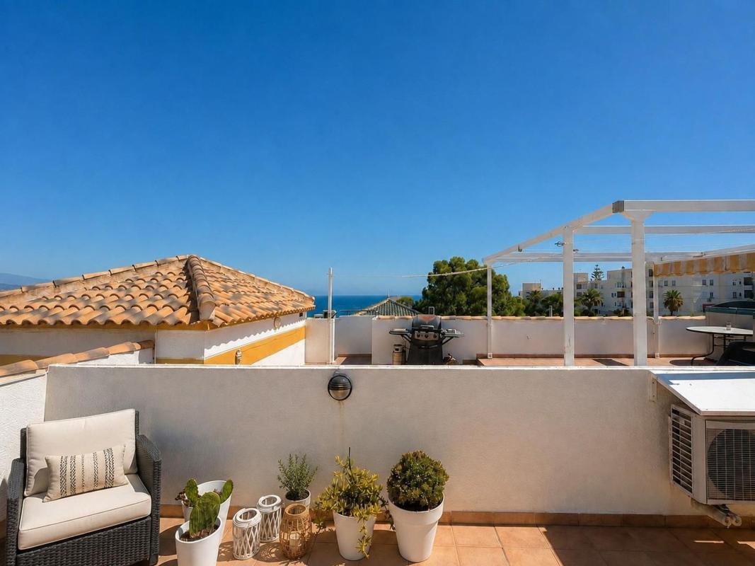 Penthouse sale in Ático en Avenida D'Escandinàvia, 72, Monte Faro-Altomar, Gran Alacant, Gran Alacant photo 2