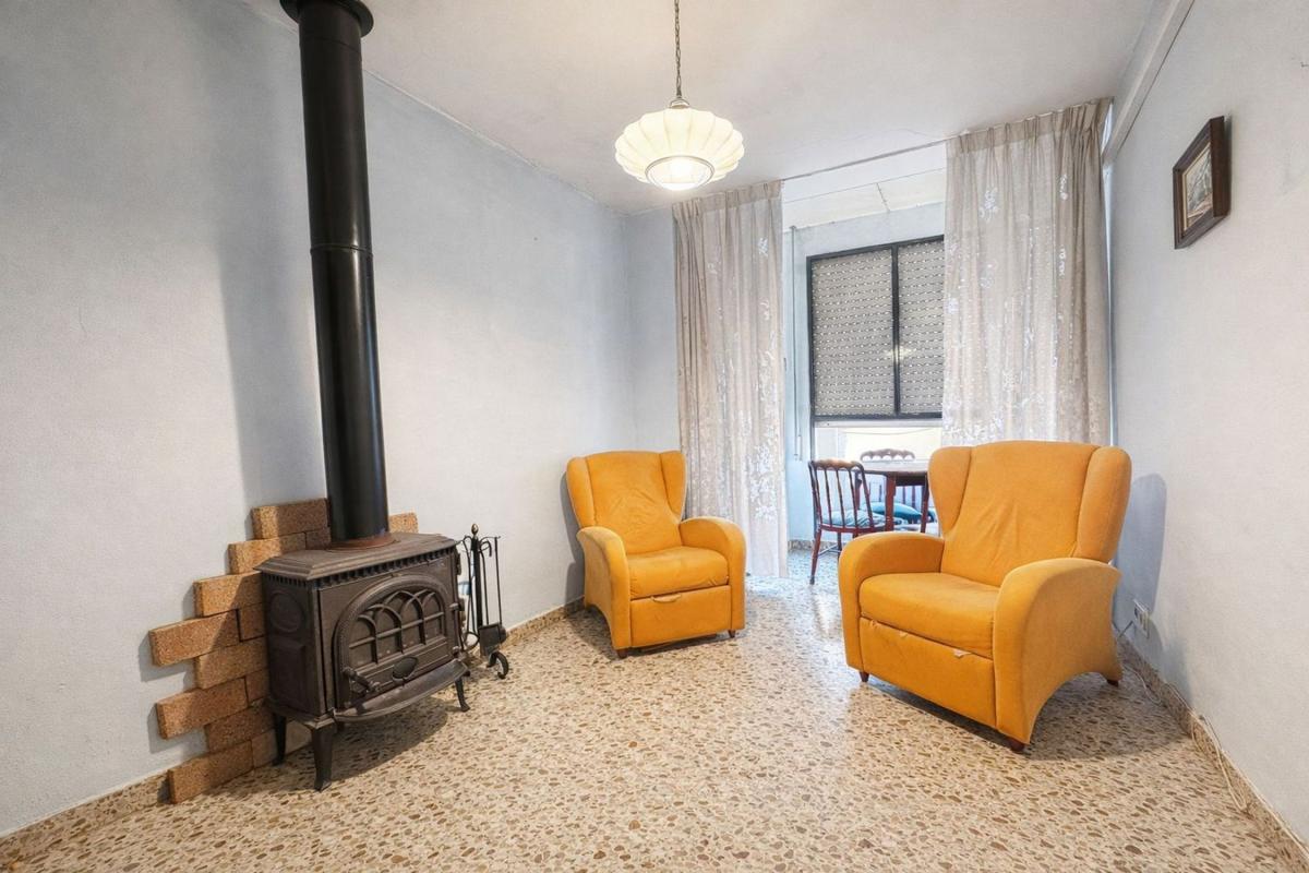Properties for sale and rent in Spain photo 5