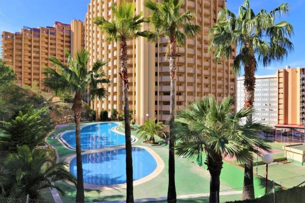 Venta de piso en Piso en Calle de Viena, Zona Sierra Helada, Benidorm, Benidorm
photo 1