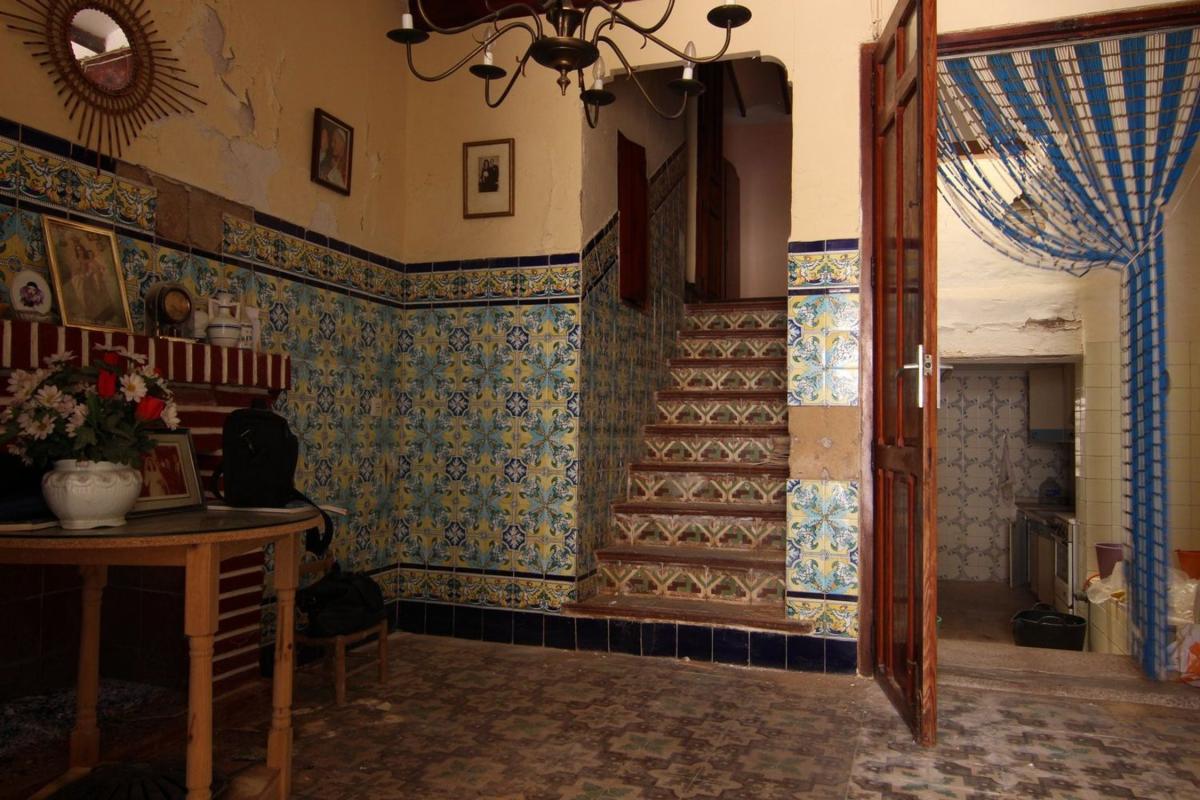 Недвижимость на продажу и в аренду в Испании photo 1