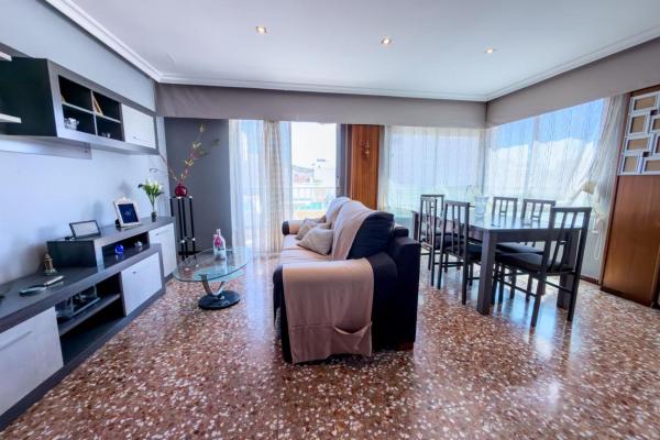 Продажа квартиры на Piso en Calle San Pascual, Centro - Muelle Pesquero, Torrevieja, Торревьеха
photo 1