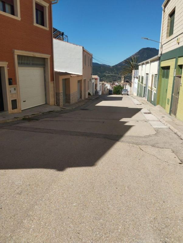 Propiedades en venta y alquiler en España photo 2