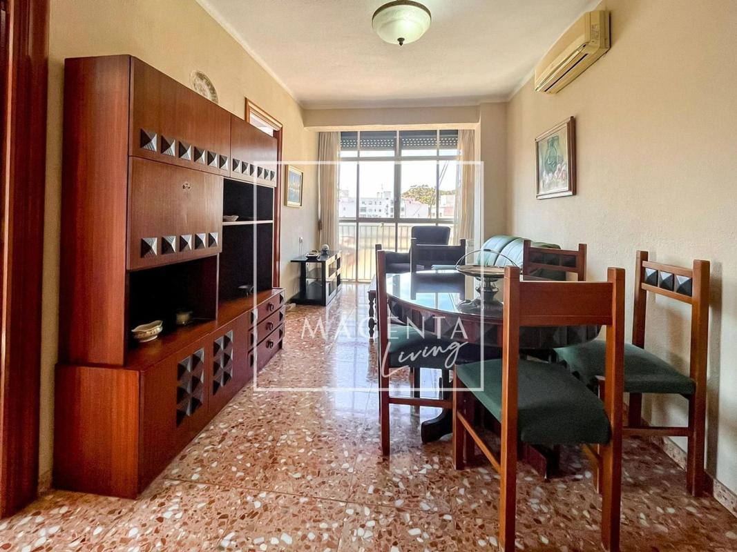 Venta de piso en Piso en Calle Indalecio Prieto, Plà del Bon Repòs-La Goteta, Alicante / Alacant, Alicante / Alacant
 photo 4