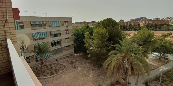 Sale of flat in Piso en Pintor Astorza y Triay, Ciudad Elegida, Alicante / Alacant, Alicante
 photo 2