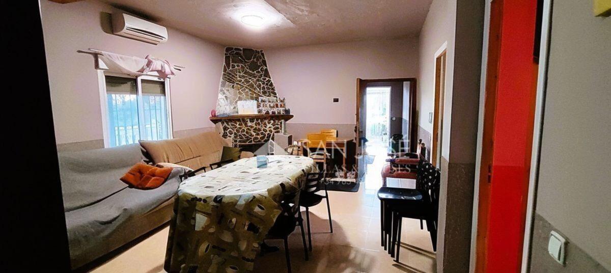 Propiedades en venta y alquiler en España photo 5