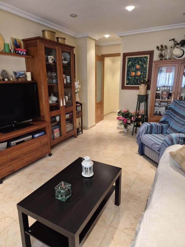 Venta de piso en Piso en CL Sant Pasqual, 21, Raval de Santa Teresa-El Asilo, Elche / Elx, Elche / Elx
photo 1