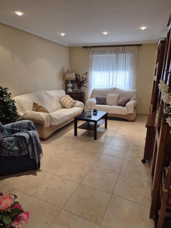 Venta de piso en Piso en CL Sant Pasqual, 21, Raval de Santa Teresa-El Asilo, Elche / Elx, Elche / Elx
photo 4