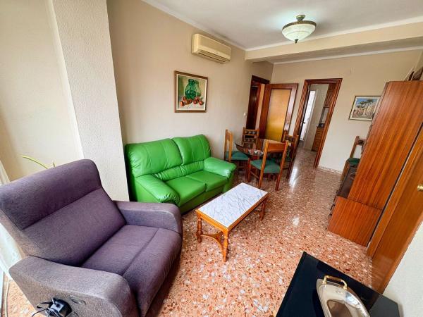 Venta de piso en Piso en Calle Indalecio Prieto, 10, Plà del Bon Repòs-La Goteta, Alicante / Alacant, Alicante / Alacant
 photo 3