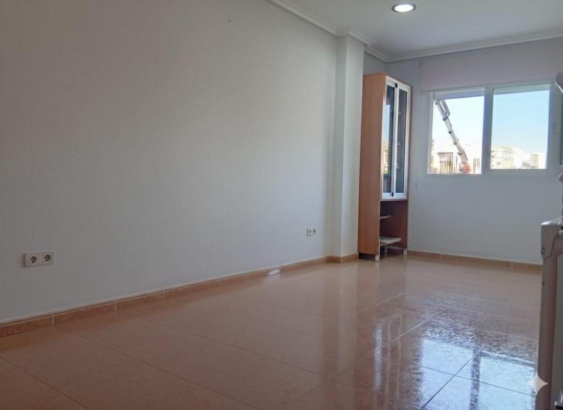 Sprzedaż mieszkania w Piso en Calle Alcudia, Torrellano, Elche / Elx, Elche / Elx
photo 2