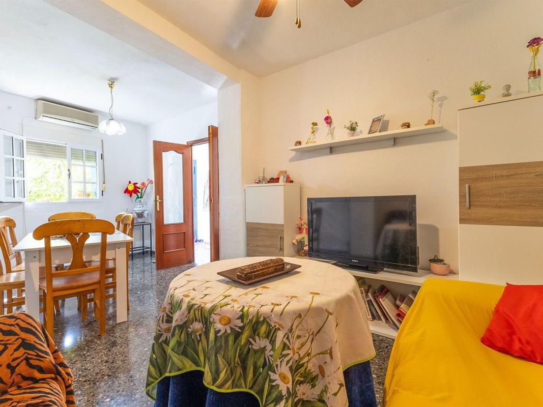 Недвижимость на продажу и в аренду в Испании photo 4