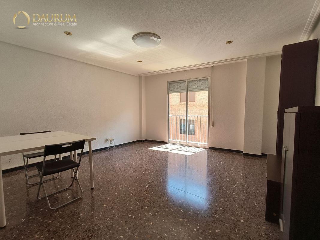 Venta de piso en Piso en Calle Federico García Lorca, Raval de Santa Teresa-El Asilo, Elche / Elx, Elche / Elx
photo 2