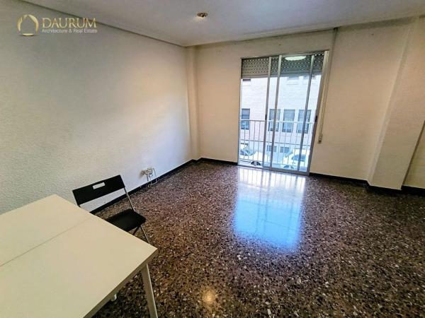 Продажа квартиры на Piso en Calle Federico García Lorca, Raval de Santa Teresa-El Asilo, Elche / Elx, Эльче / Эльх
 photo 3