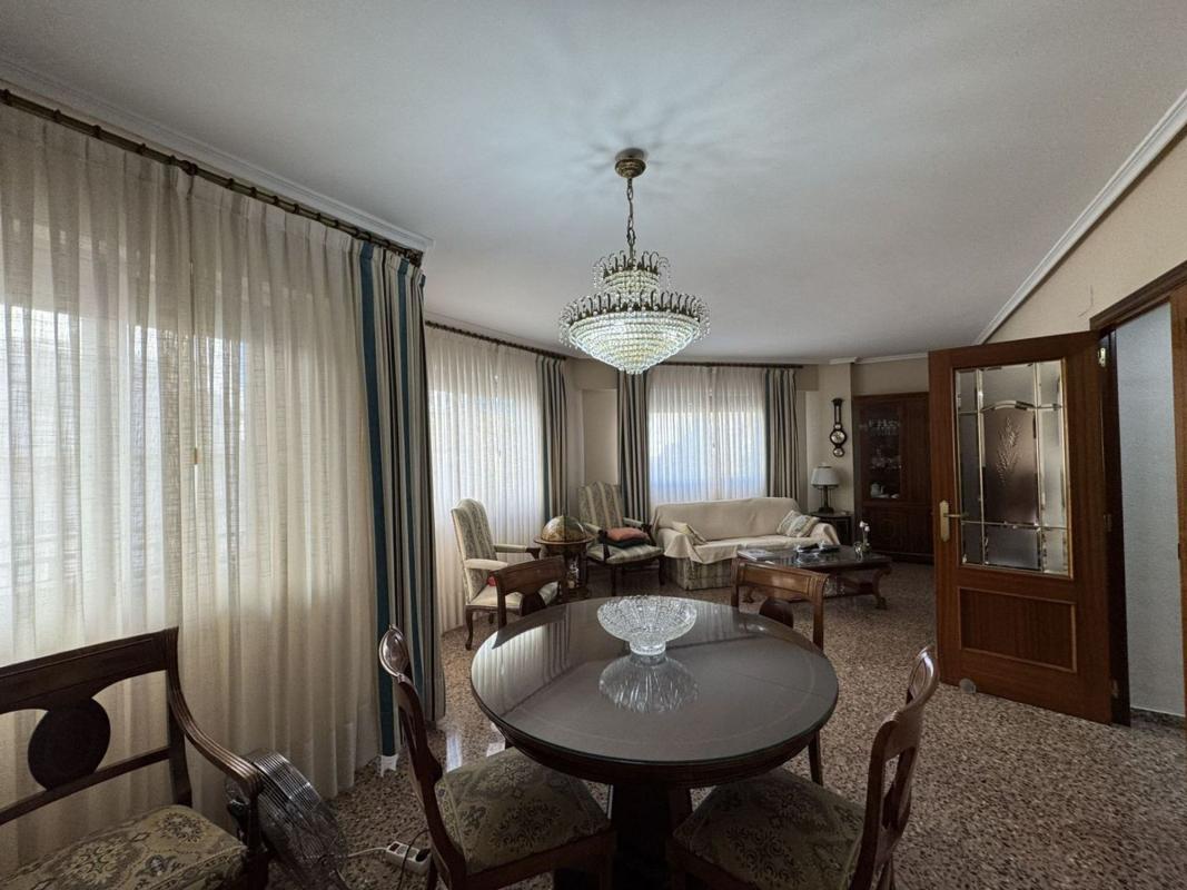 Sale of apartment in Piso en Barri Eixample, Alcoy / Alcoi, Alcoy
photo 2
