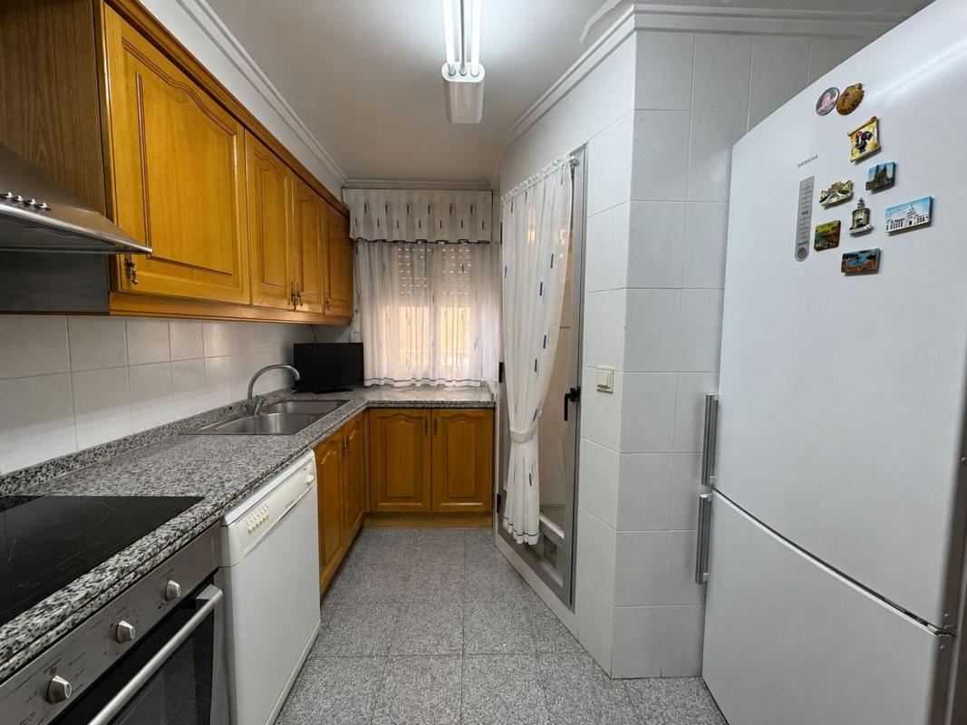 Sale of apartment in Piso en Barri Eixample, Alcoy / Alcoi, Alcoy
photo 4