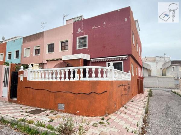 Duplex na sprzedaż w Dúplex en Calle el Limonar, 25, La Siesta - El Salado - Torreta, Torrevieja, Torrevieja thumbnail 2