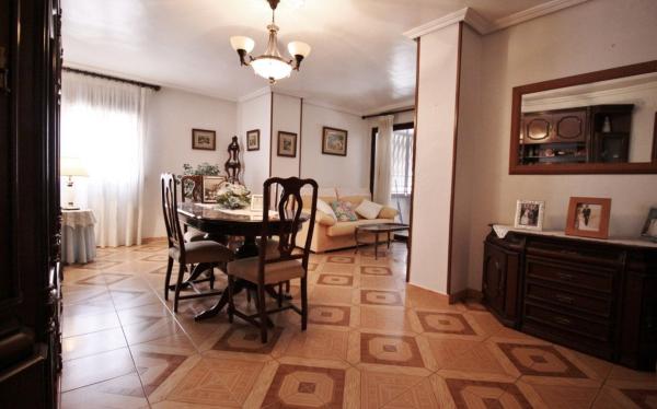 Sale of flat in Piso en Carolinas Altas, Alicante / Alacant, Alicante
 photo 3
