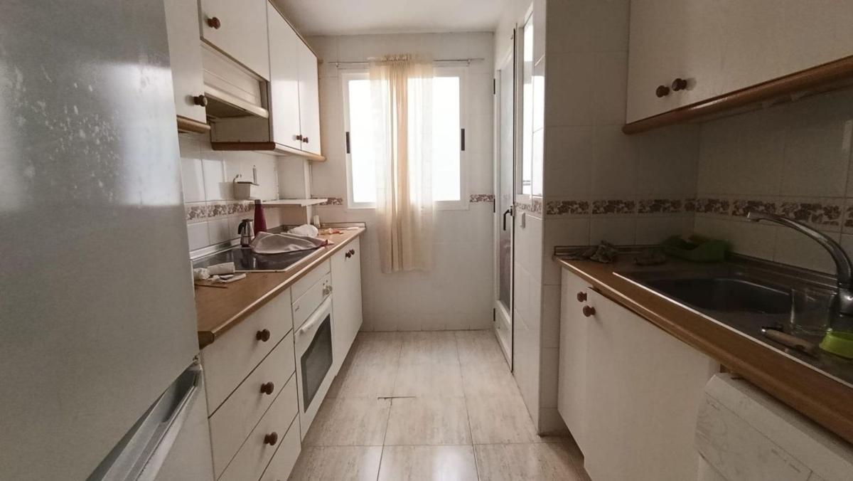 Venta de piso en Piso en Altozano, Alicante / Alacant, Alicante / Alacant
photo 1