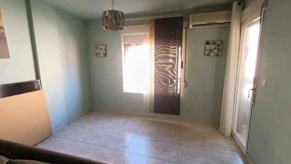 Venta de piso en Piso en Altozano, Alicante / Alacant, Alicante / Alacant
 photo 4