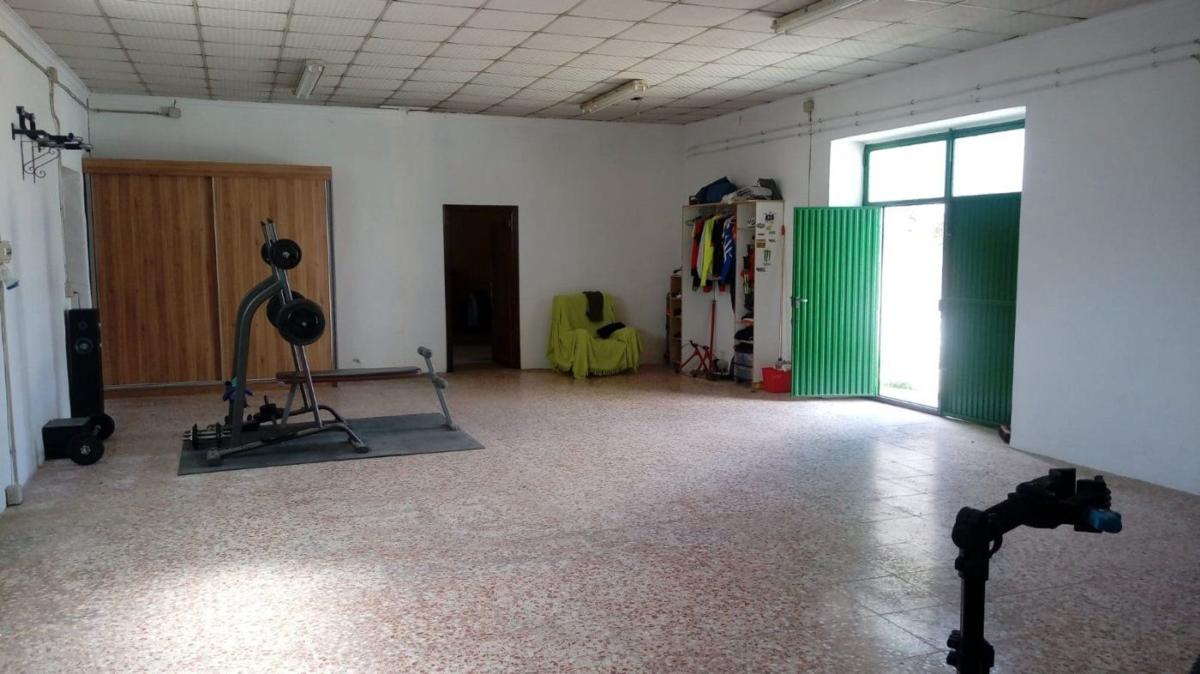 Недвижимость на продажу и в аренду в Испании photo 5
