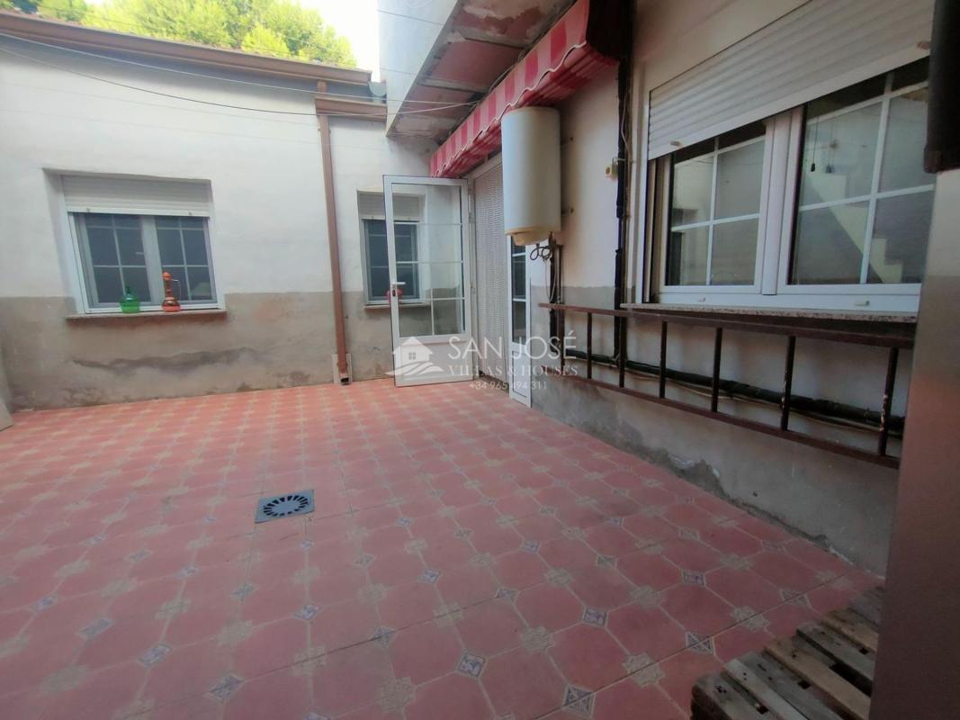 Properties for sale and rent in Spain photo 5