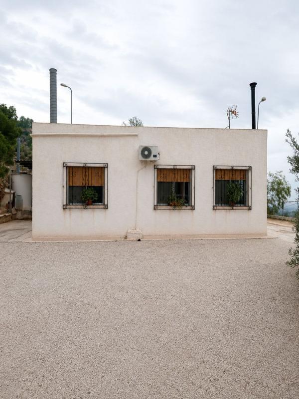 Properties for sale and rent in Spain photo 3