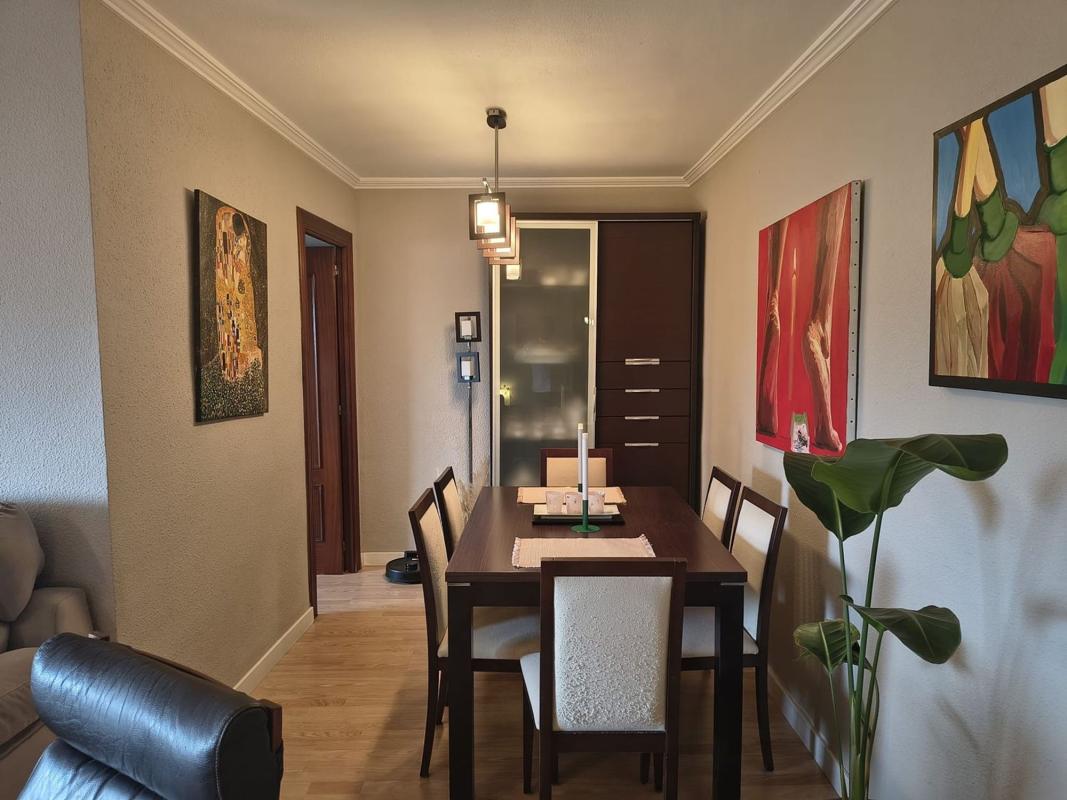 Venta de piso en Piso en Calle Gadea, Altozano, Alicante / Alacant, Alicante / Alacant
photo 1