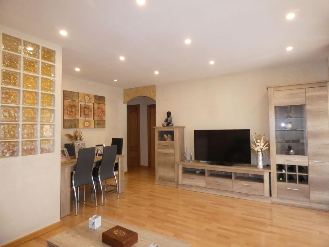 Продажа квартиры на Piso en Calle Aldebaran, La Florida Portazgo, Alicante / Alacant, Аликанте / Алакант
 photo 2