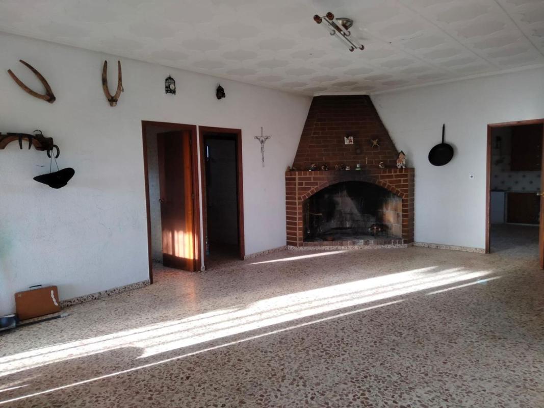 Properties for sale and rent in Spain photo 5