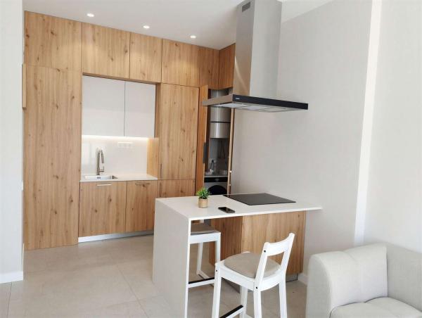 Venta de piso en Piso en Altozano, Alicante / Alacant, Alicante / Alacant
thumbnail 2