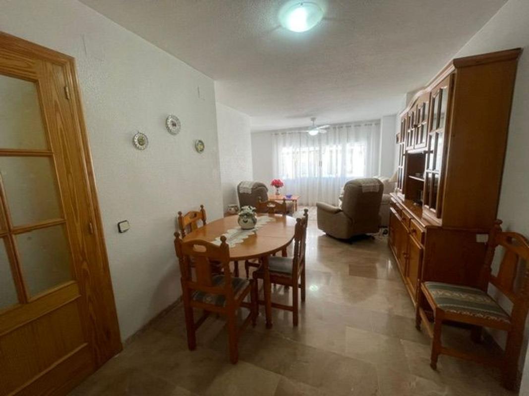 Sale of apartment in Piso en Calle Miguel Alcaraz, Centro, Mutxamel, Mutxamel
 photo 3