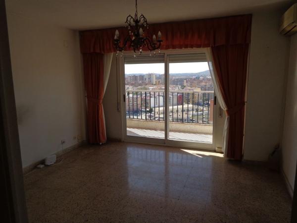 Venta de piso en Piso en Calle Bono Guarner, 20, Santo Domingo, Alicante / Alacant, Alicante / Alacant
photo 1