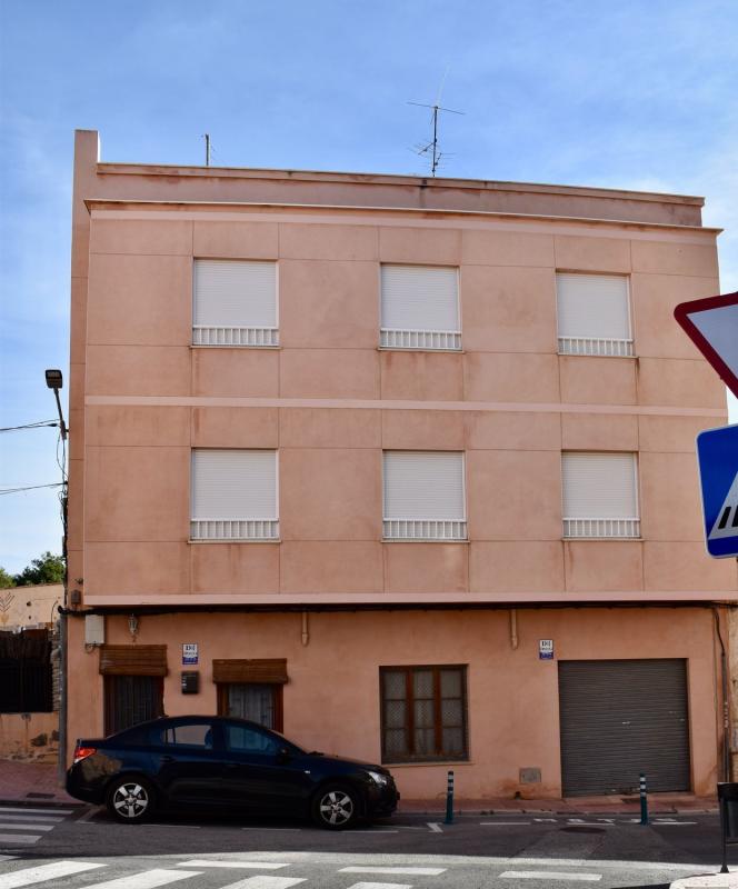 Propiedades en venta y alquiler en España photo 3