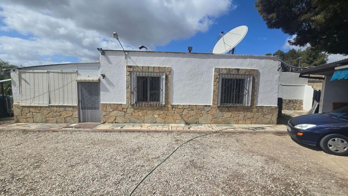 Propiedades en venta y alquiler en España photo 1