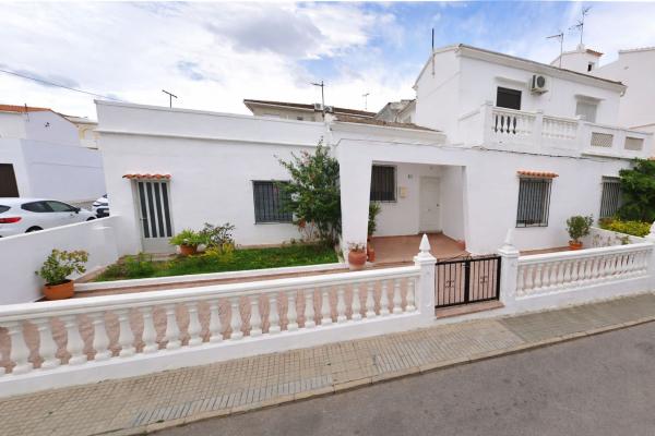Casa o chalet independiente en Calle Ràfol d'Almúnia, Pego photo 1