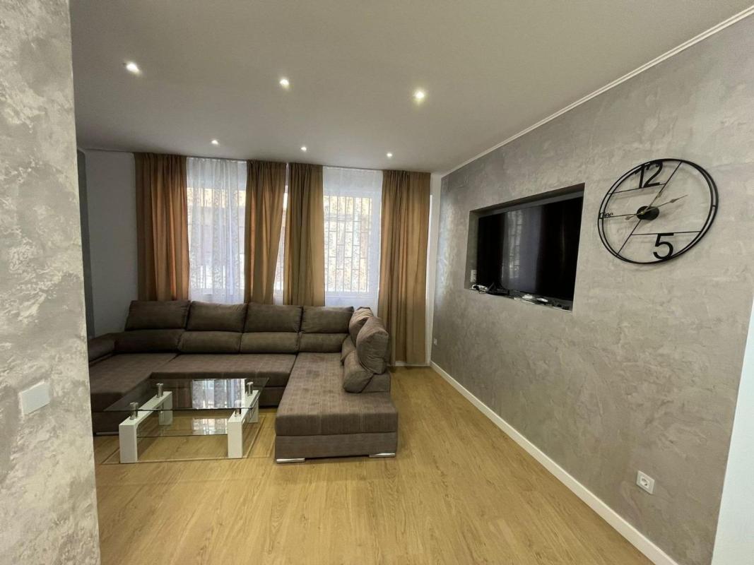 Venta de piso en Piso en Altozano, Alicante / Alacant, Alicante / Alacant
photo 1