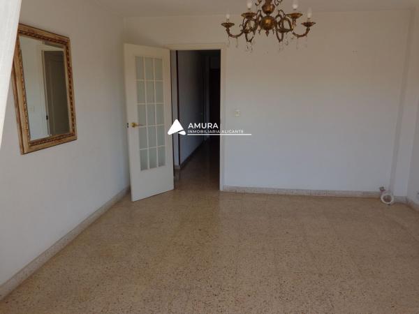 Venta de piso en Piso en Glorieta Poeta Vicente Mójica, 4, Santo Domingo, Alicante / Alacant, Alicante / Alacant
 photo 4