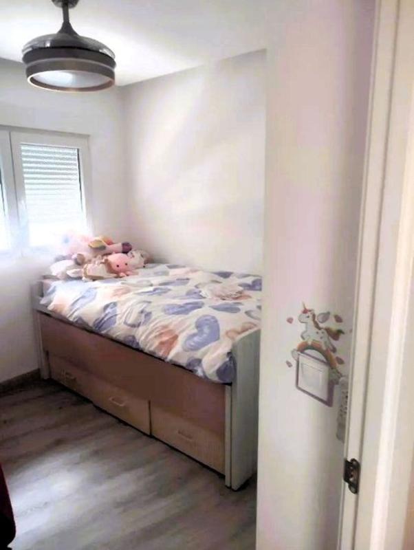 Venta de piso en Piso en Calle de Agost, Carolinas Bajas, Alicante / Alacant, Alicante / Alacant
 photo 4