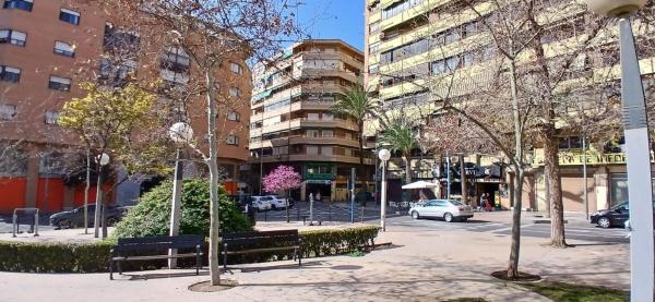 Sale of flat in Piso en Plaza d'Amèrica, Campoamor, Alicante / Alacant, Alicante
thumbnail 2