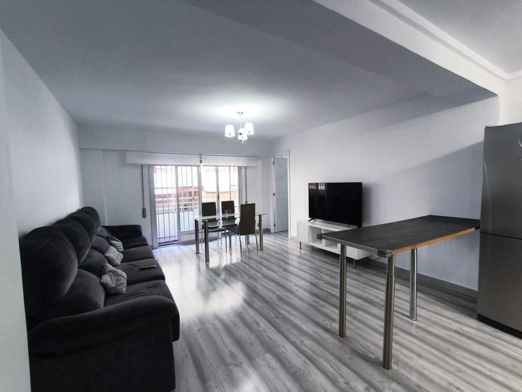 Sale of apartment in Piso en Plaza d'Amèrica, Campoamor, Alicante / Alacant, Alicante
photo 5