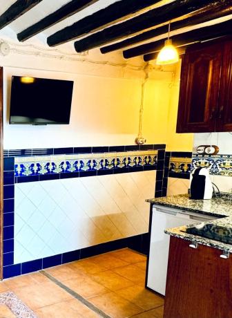Venta de piso en Piso en Calle San Luis, 21, Casco Histórico-Santa Cruz, Alicante / Alacant, Alicante / Alacant
 photo 3