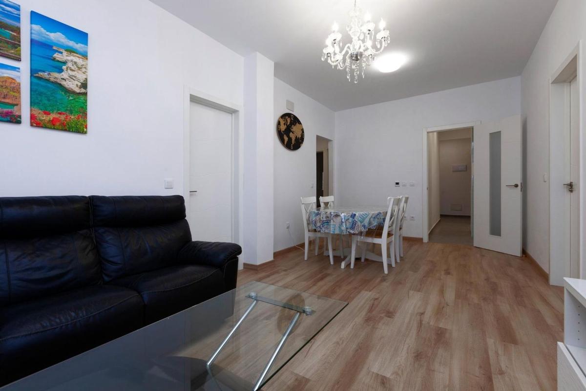 Sale of apartment in Piso en Calle Juan de Garay, Garbinet - Parque de las Avenidas, Alicante / Alacant, Alicante
photo 4